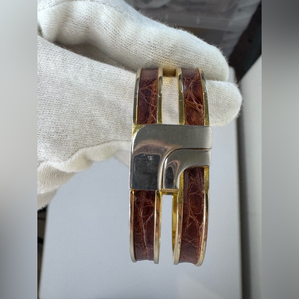 Loewe Vintage L-logo double cuff embossed bangle bracelet with COA - Picture 4 of 14